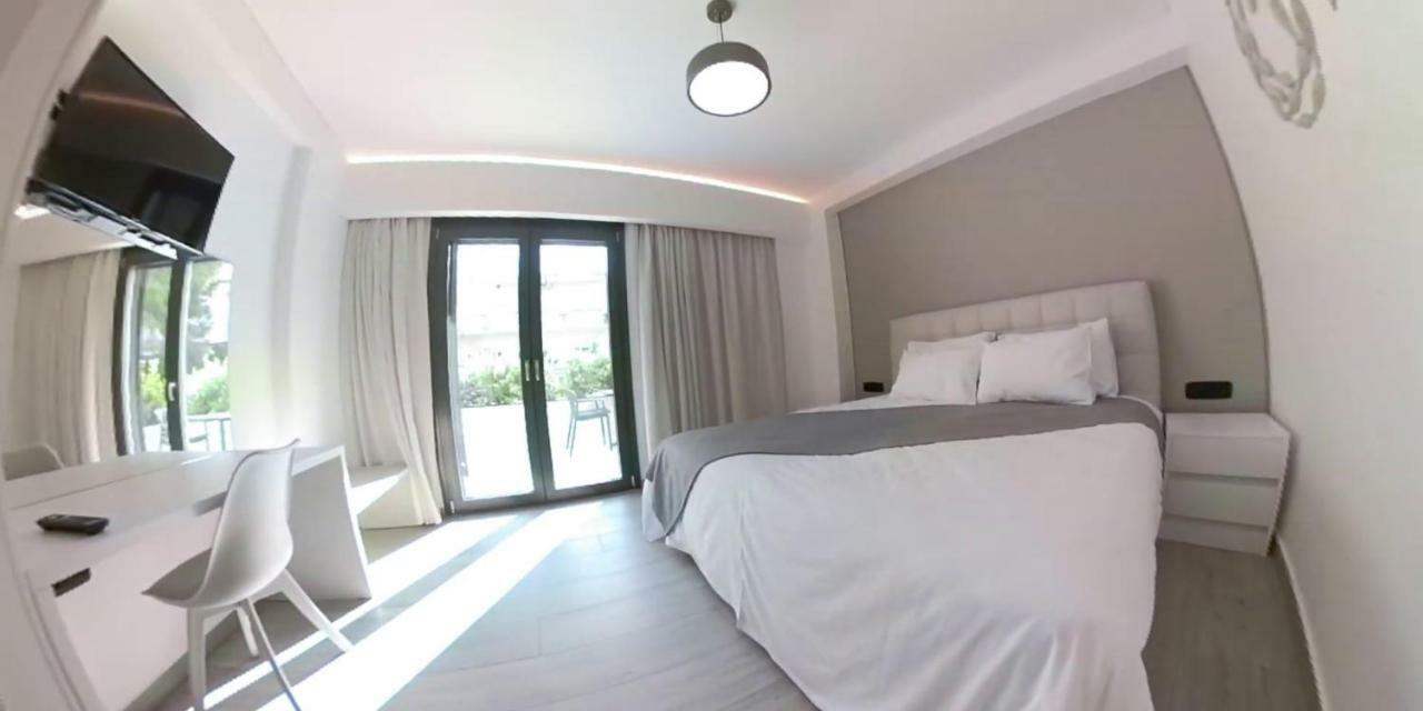 Dreamy Bay Aparthotel Ксилокастрон Екстериор снимка